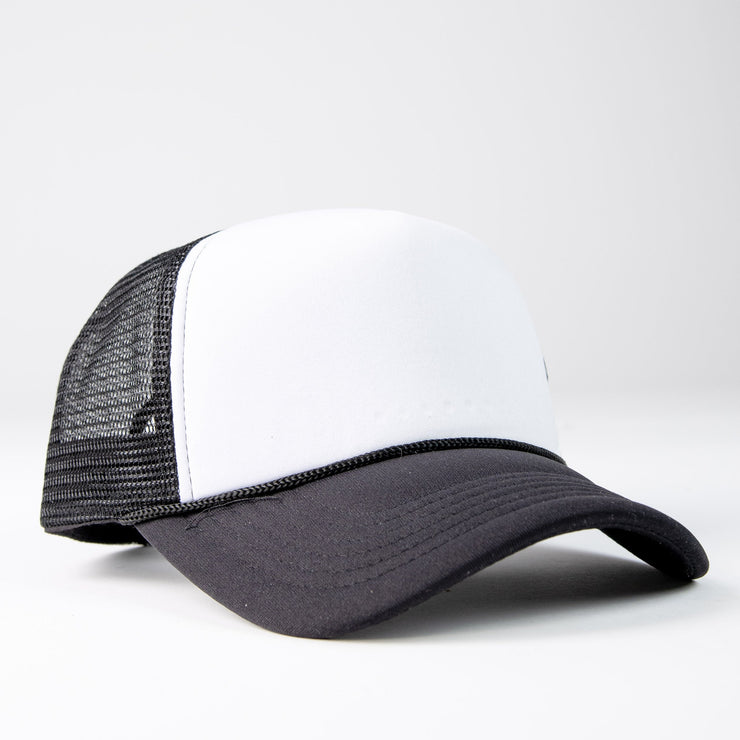 Black/White - Trucker hats